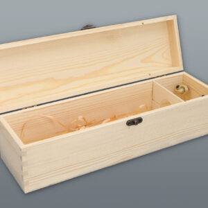 WOODEN WINE BOX