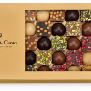 Comptoir du Cacao Square Dome praline assortment with window 410g